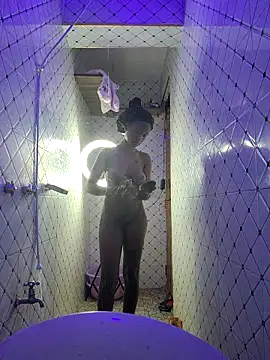 Enkarxx online show from February 2025 04:45:02 PM