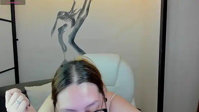 NiickyJones online show from March 2025 10:53:01 PM