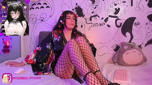 Snapshot of Valeera_Evans8 chatting on February 2025 04:29:01 AM Valeera Evans8 online show from February 2025 04:29:01 AM