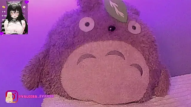 Snapshot of Valeera_Evans8 chatting on March 2025 05:11:02 AM Valeera Evans8 online show from March 2025 05:11:02 AM