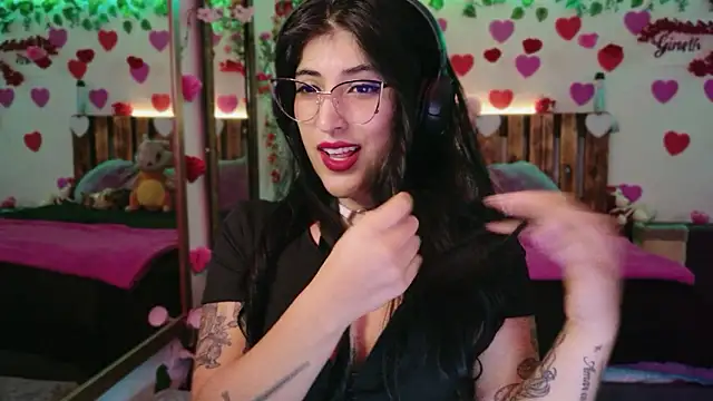 azahar  ziiz online show from February 2026 08:27:01 PM