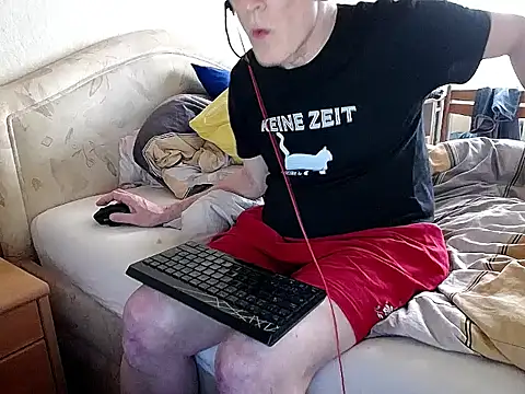 Snapshot of HornyRalfi55 chatting on February 2026 12:55:01 PM HornyRalfi55 online show from February 2026 12:55:01 PM