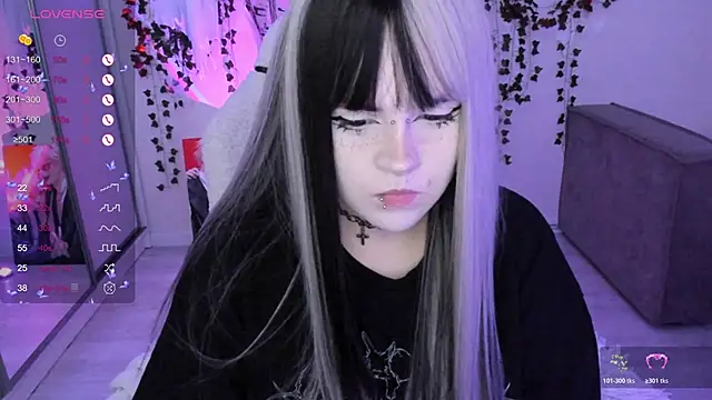 SelenaCute online show from November 2025 11:54:01 AM