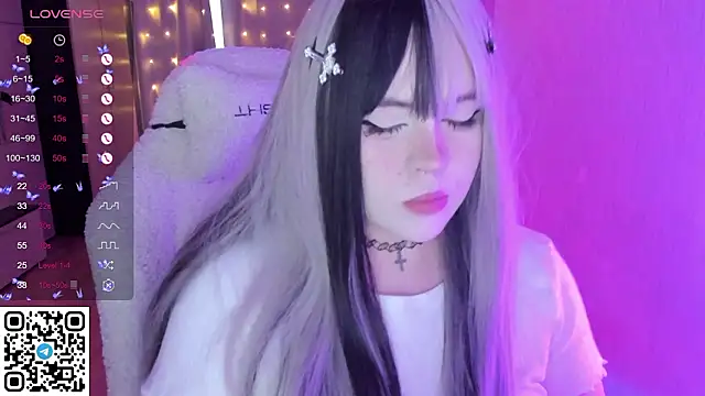 SelenaCute online show from March 2026 05:56:01 AM