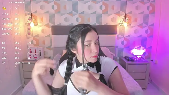 megancero online show from January 2025 12:35:01 PM