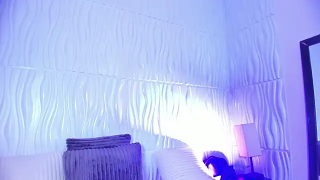 Abby  colins online show from September 2025 09:16:02 PM