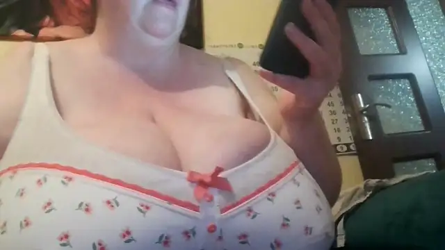 Nataliesbestjuggs online show from May 2026 08:38:02 PM