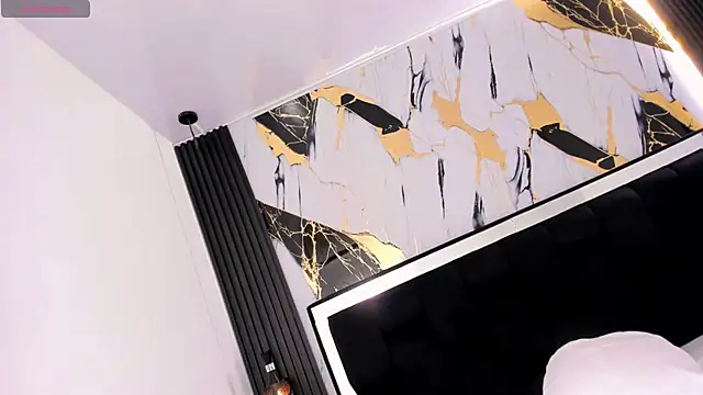 eileen tanihara online show from November 2025 07:47:01 PM