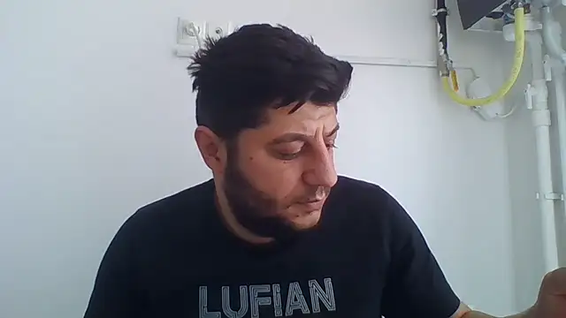 Snapshot of erkekkkadam chatting on February 2025 06:06:02 AM erkekkkadam online show from February 2025 06:06:02 AM