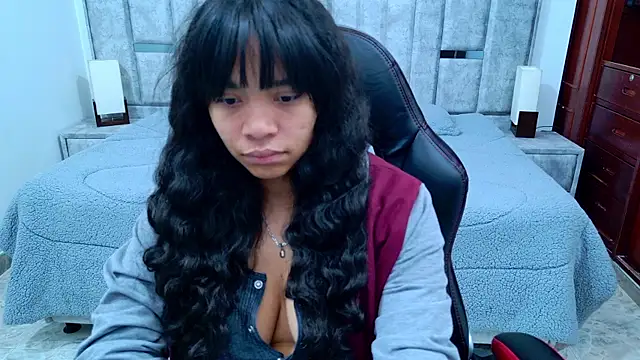 laureentt  online show from February 2026 03:14:02 AM