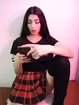 Snapshot of Felicia_smok3 chatting on December 2024 02:35:01 AM Felicia smok3 online show from December 2024 02:35:01 AM