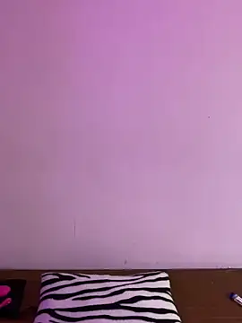 Snapshot of Felicia_smok3 chatting on February 2025 01:10:01 AM Felicia smok3 online show from February 2025 01:10:01 AM