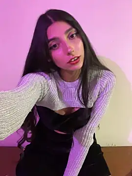 Snapshot of Felicia_smok3 chatting on March 2025 03:47:01 AM Felicia smok3 online show from March 2025 03:47:01 AM