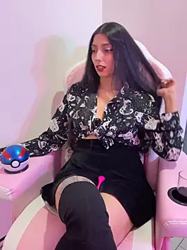 Snapshot of Felicia_smok3 chatting on March 2026 02:49:01 AM Felicia smok3 online show from March 2026 02:49:01 AM