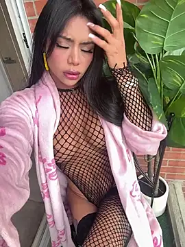 Snapshot of HOT_LADY_777 chatting on January 2026 03:05:01 PM HOT LADY 777 online show from January 2026 03:05:01 PM