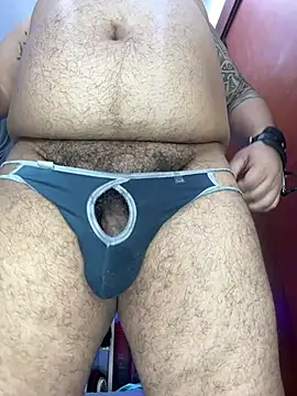 Snapshot of Latino_bigcock chatting on December 2024 06:02:02 AM Latino bigcock online show from December 2024 06:02:02 AM