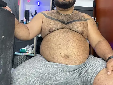 Snapshot of Latino_bigcock chatting on February 2025 03:52:01 PM Latino bigcock online show from February 2025 03:52:01 PM