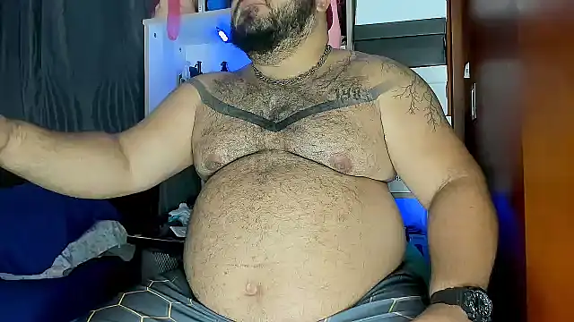 Snapshot of Latino_bigcock chatting on March 2025 11:59:02 PM Latino bigcock online show from March 2025 11:59:02 PM