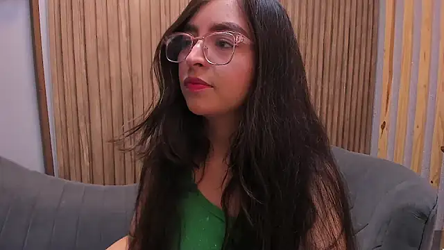 Snapshot of Eva_Macalliter chatting on February 2025 03:08:02 AM Eva Macalliter online show from February 2025 03:08:02 AM