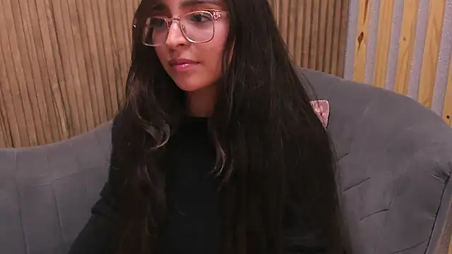 Snapshot of Eva_Macalliter chatting on February 2025 09:13:02 AM Eva Macalliter online show from February 2025 09:13:02 AM