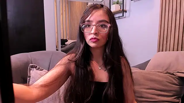 Snapshot of Eva_Macalliter chatting on November 2025 03:15:01 AM Eva Macalliter online show from November 2025 03:15:01 AM