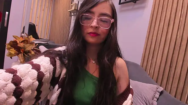 Snapshot of Eva_Macalliter chatting on November 2025 03:20:01 AM Eva Macalliter online show from November 2025 03:20:01 AM