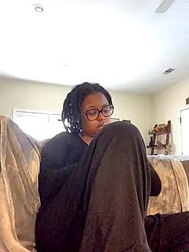 SweetHoneyBunz online show from November 2025 08:00:01 PM