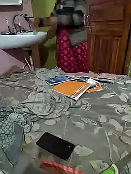 COUPLLE VILLAGE online show from December 2024 10:47:02 AM