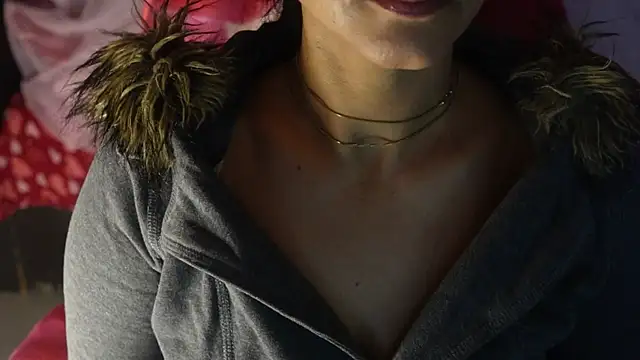 Snapshot of -AyeshaSinghania- chatting on December 2025 03:39:02 PM -AyeshaSinghania- online show from December 2025 03:39:02 PM