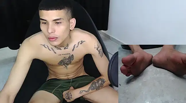 hot king20 online show from February 2025 04:19:02 AM