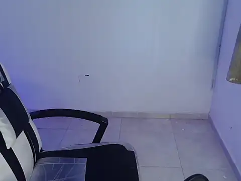 Snapshot of hot_king20 chatting on December 2025 08:49:02 PM hot king20 online show from December 2025 08:49:02 PM