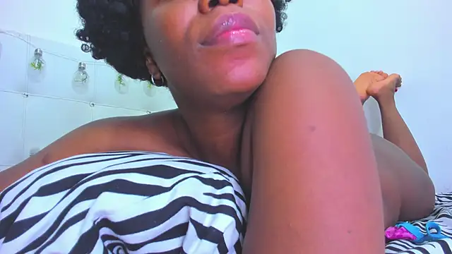 Snapshot of choco_dessert_ chatting on January 2025 09:04:02 AM choco dessert online show from January 2025 09:04:02 AM