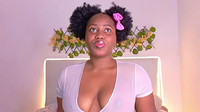 Snapshot of choco_dessert_ chatting on October 2025 06:37:01 AM choco dessert online show from October 2025 06:37:01 AM