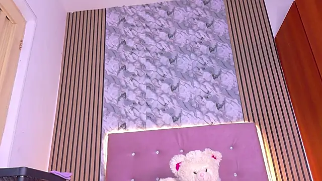 Snapshot of choco_dessert_ chatting on May 2026 05:37:02 AM choco dessert online show from May 2026 05:37:02 AM