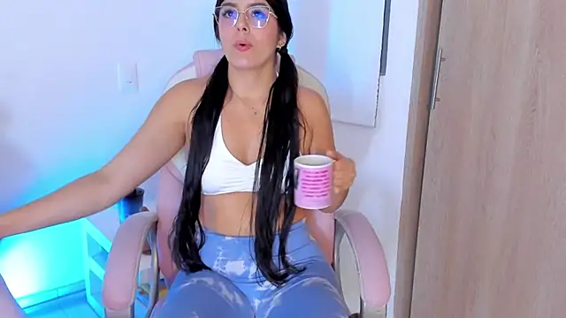 AnastaciaBlake online show from October 2025 11:29:02 PM