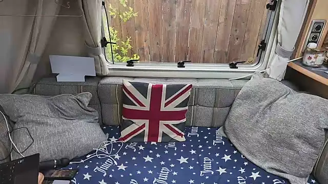British  Rosie online show from May 2026 07:47:02 AM