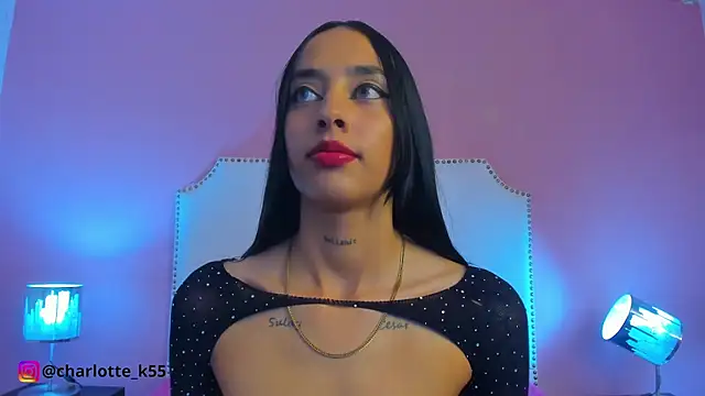 charlotte kisss online show from January 2025 10:45:01 PM