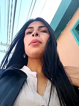 Snapshot of Astrid-- chatting on December 2024 03:00:02 PM Astrid-- online show from December 2024 03:00:02 PM