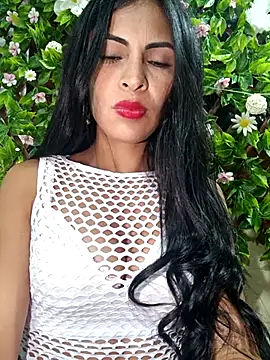 Snapshot of Astrid-- chatting on February 2025 08:24:01 PM Astrid-- online show from February 2025 08:24:01 PM