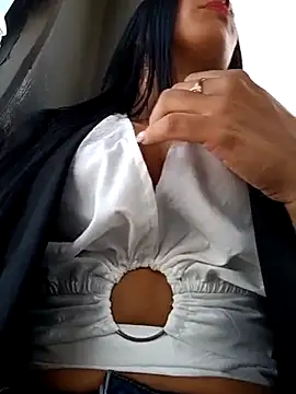 Snapshot of Astrid-- chatting on February 2025 02:55:02 PM Astrid-- online show from February 2025 02:55:02 PM