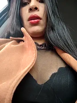 Snapshot of Astrid-- chatting on October 2025 07:47:01 PM Astrid-- online show from October 2025 07:47:01 PM