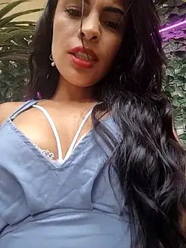 Snapshot of Astrid-- chatting on October 2025 07:35:02 PM Astrid-- online show from October 2025 07:35:02 PM