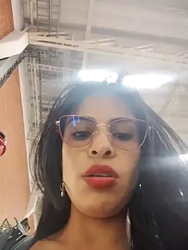 Snapshot of Astrid-- chatting on November 2025 07:34:02 PM Astrid-- online show from November 2025 07:34:02 PM