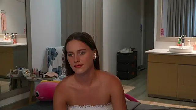 HarleyDeess online show from July 2026 08:11:02 PM