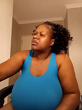 Snapshot of bustylisa1983 chatting on March 2025 01:31:02 AM bustylisa1983 online show from March 2025 01:31:02 AM