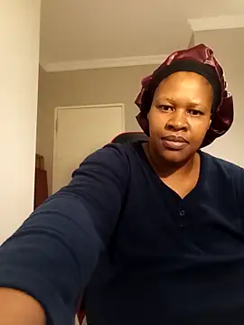 Snapshot of bustylisa1983 chatting on March 2025 07:06:02 PM bustylisa1983 online show from March 2025 07:06:02 PM