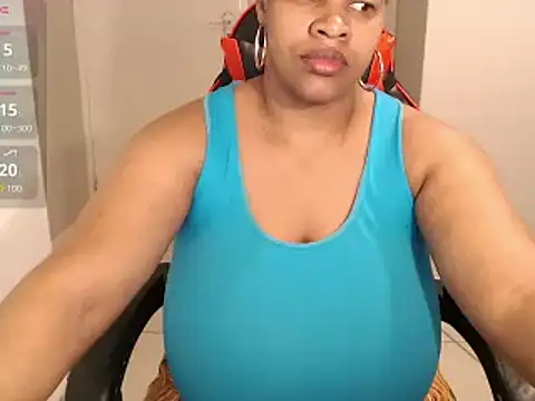 Snapshot of bustylisa1983 chatting on September 2025 05:20:01 AM bustylisa1983 online show from September 2025 05:20:01 AM