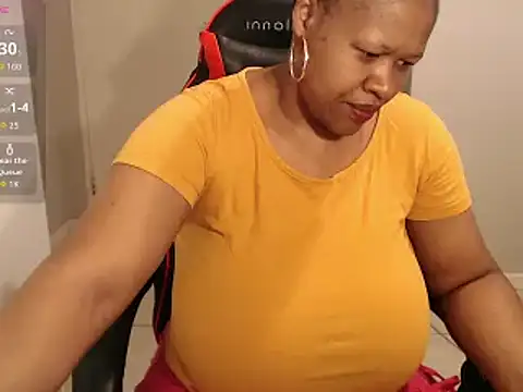 Snapshot of bustylisa1983 chatting on September 2025 05:43:02 AM bustylisa1983 online show from September 2025 05:43:02 AM