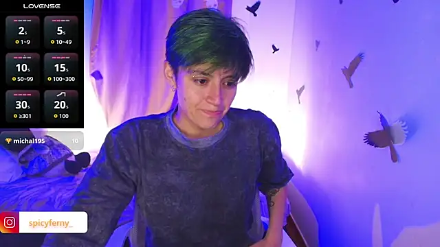 Snapshot of 9_Fernanda_9 chatting on October 2025 08:24:02 AM 9 Fernanda 9 online show from October 2025 08:24:02 AM