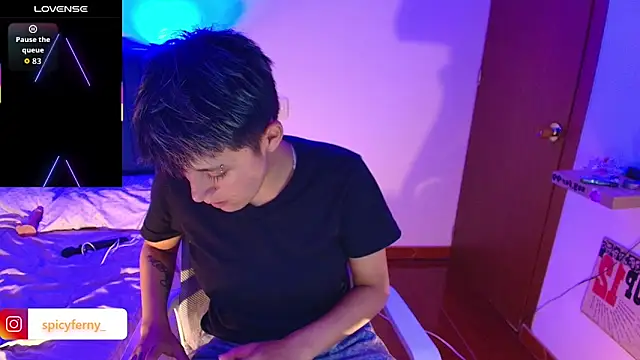 Snapshot of 9_Fernanda_9 chatting on December 2025 11:10:02 PM 9 Fernanda 9 online show from December 2025 11:10:02 PM